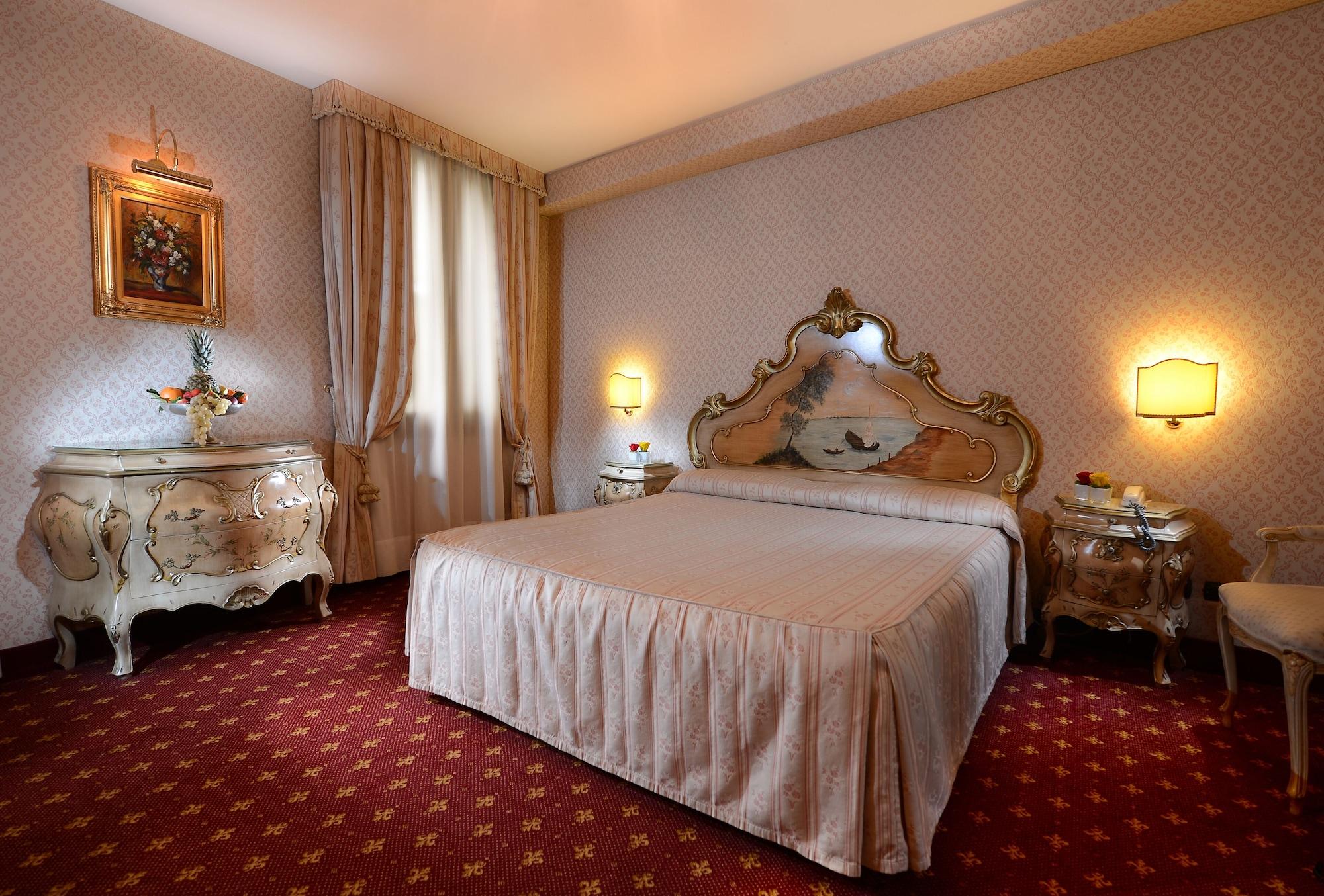 Ca Rialto Hotel Венеция Екстериор снимка